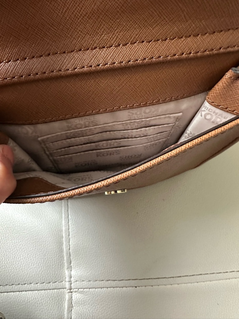 MK Michael Kors Jet Set Saffiano Leather Medium Pocket Tote Acorn Brown Purse - Picture 16 of 16